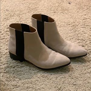 Low heeled tan suede booties